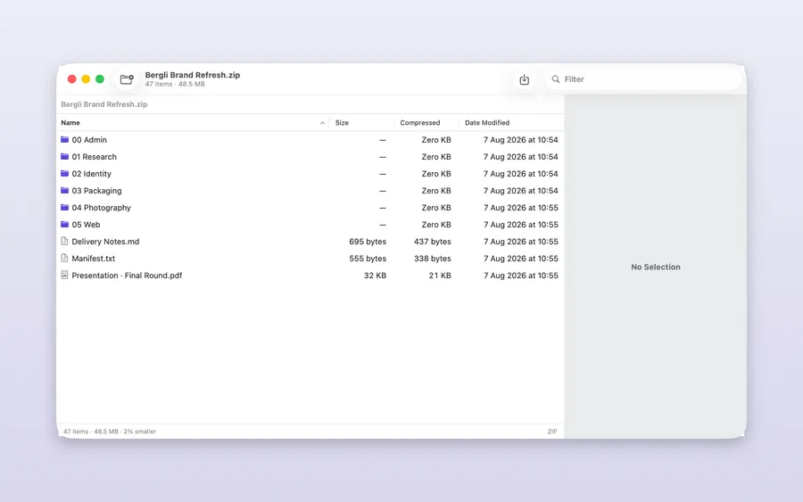 Kutio mit der obersten Ebene eines zip-Archivs, aufgelistet sind Ordner und Dokumente, nichts ist ausgewählt.